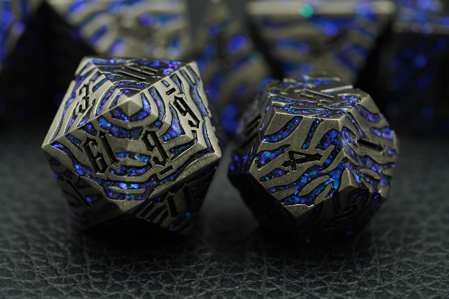 IceForge Dice Canada - Stormfang – Tiger Striped Metal Dice Set