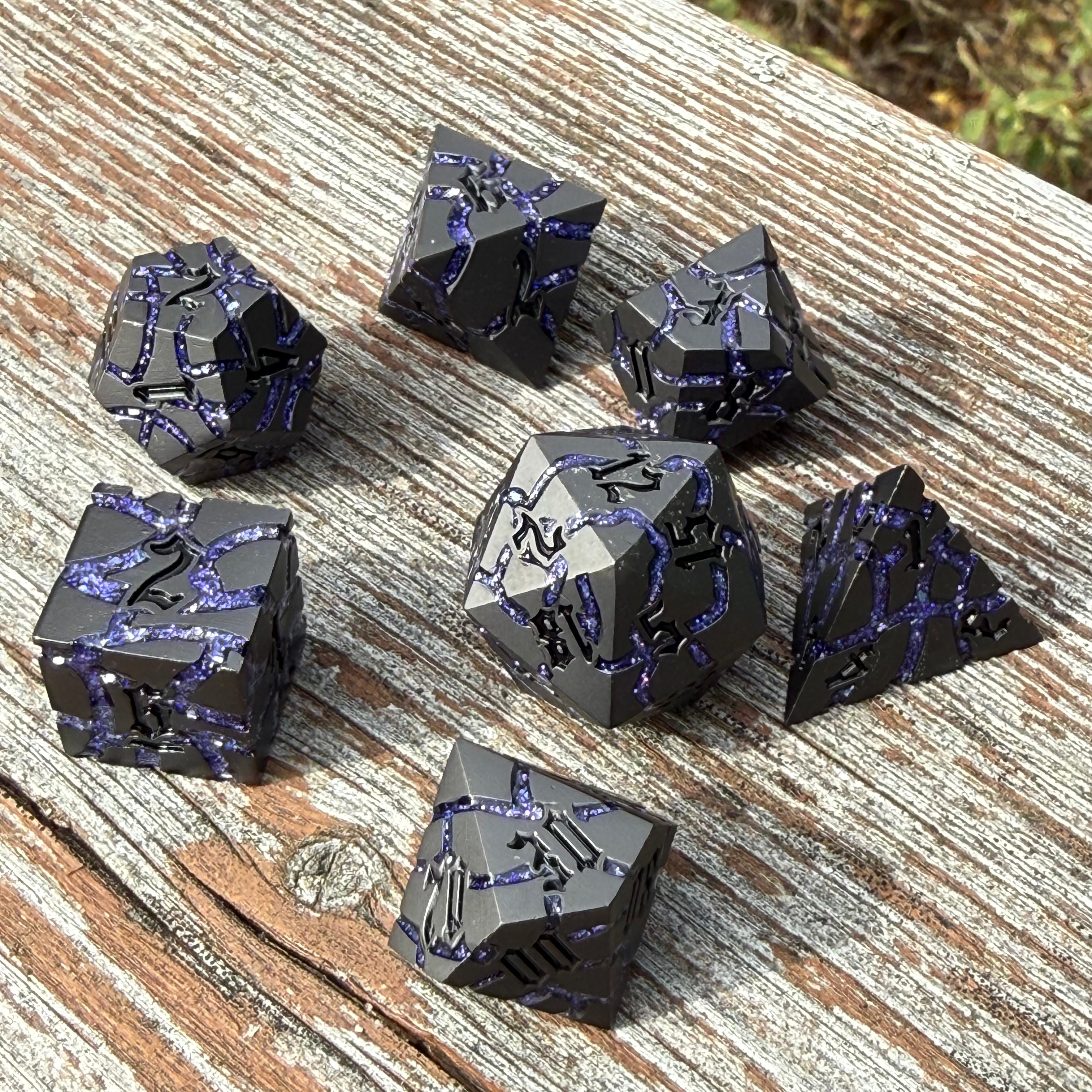 Nightshard – Ensemble de dés en métal