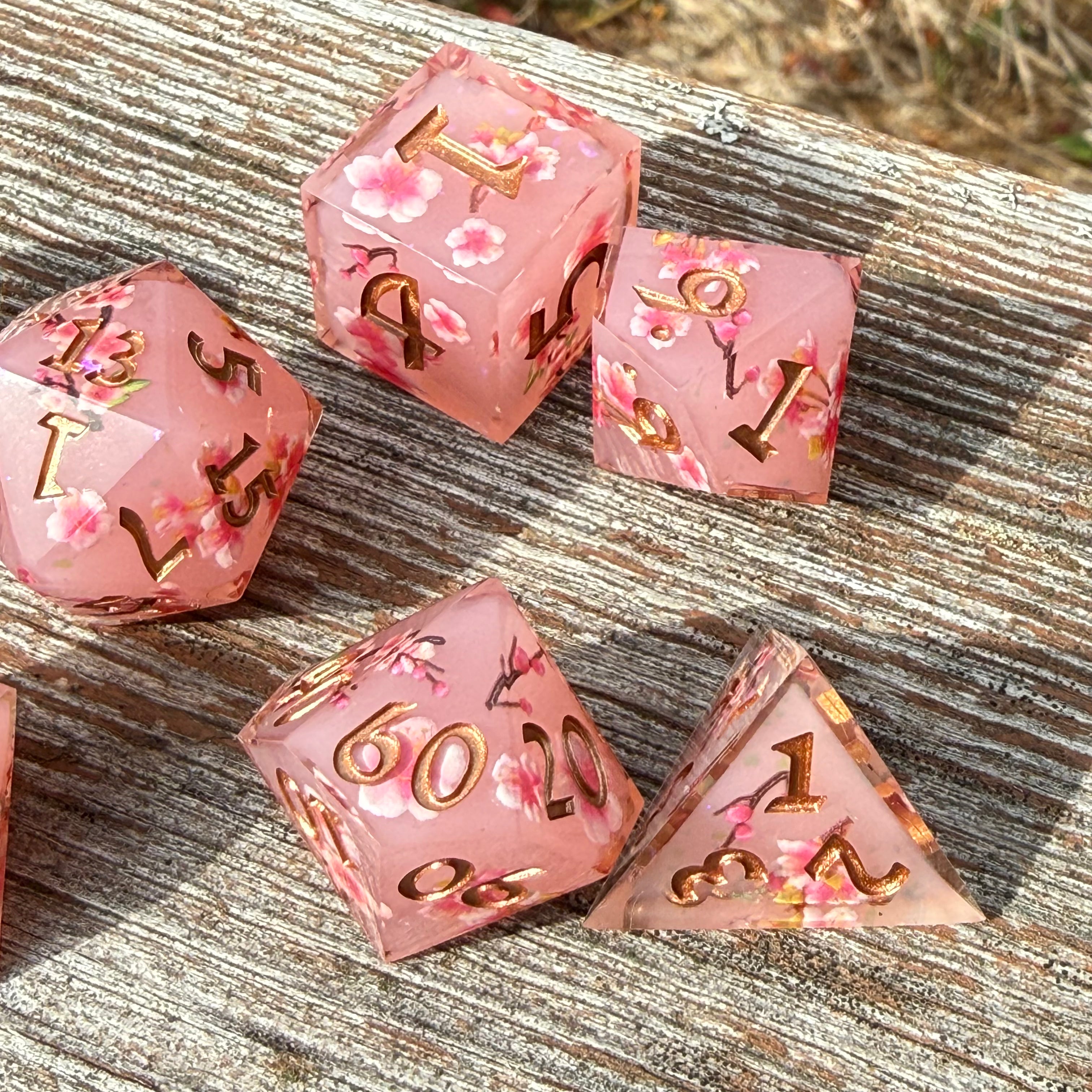 Sakura Veil – Dice Set