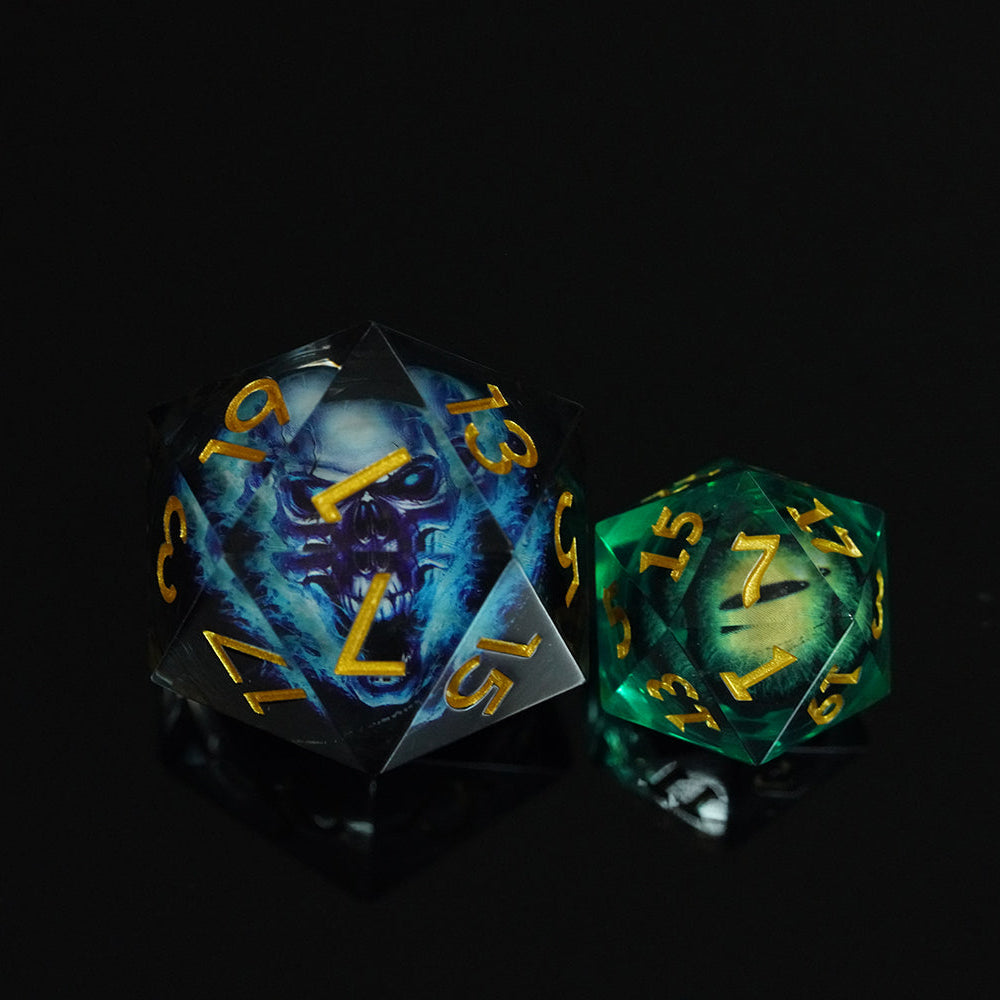 Frostfire Skull Colossus - Jumbo D20 (33mm)
