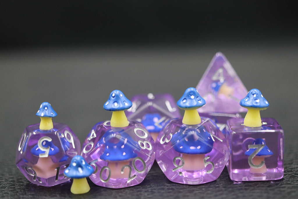 IceForge Dice Canada - Nightbloom 4 – Dice Set Dice Set (Blue)