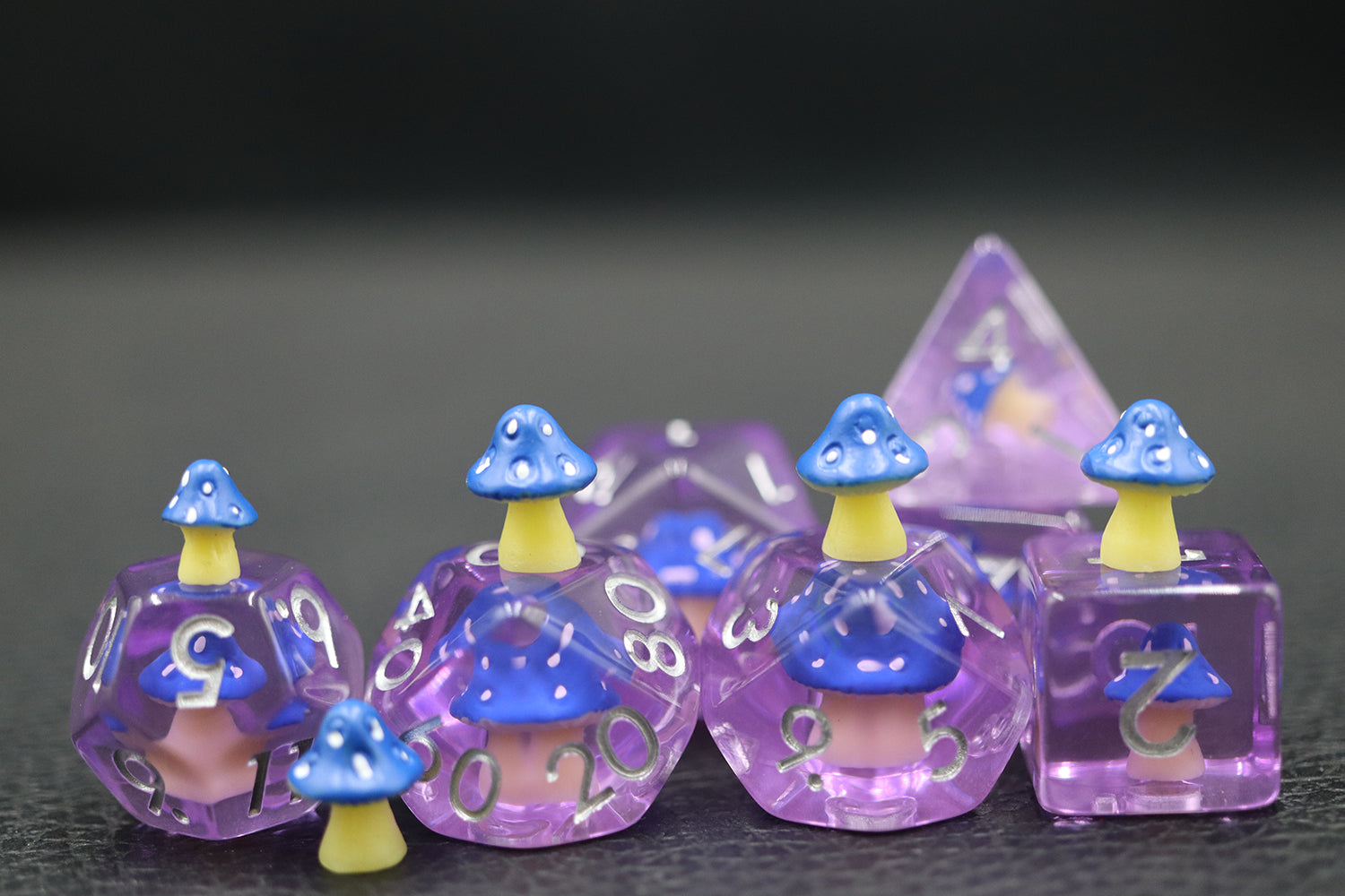 IceForge Dice Canada - Nightbloom 4 – Dice Set Dice Set (Blue)