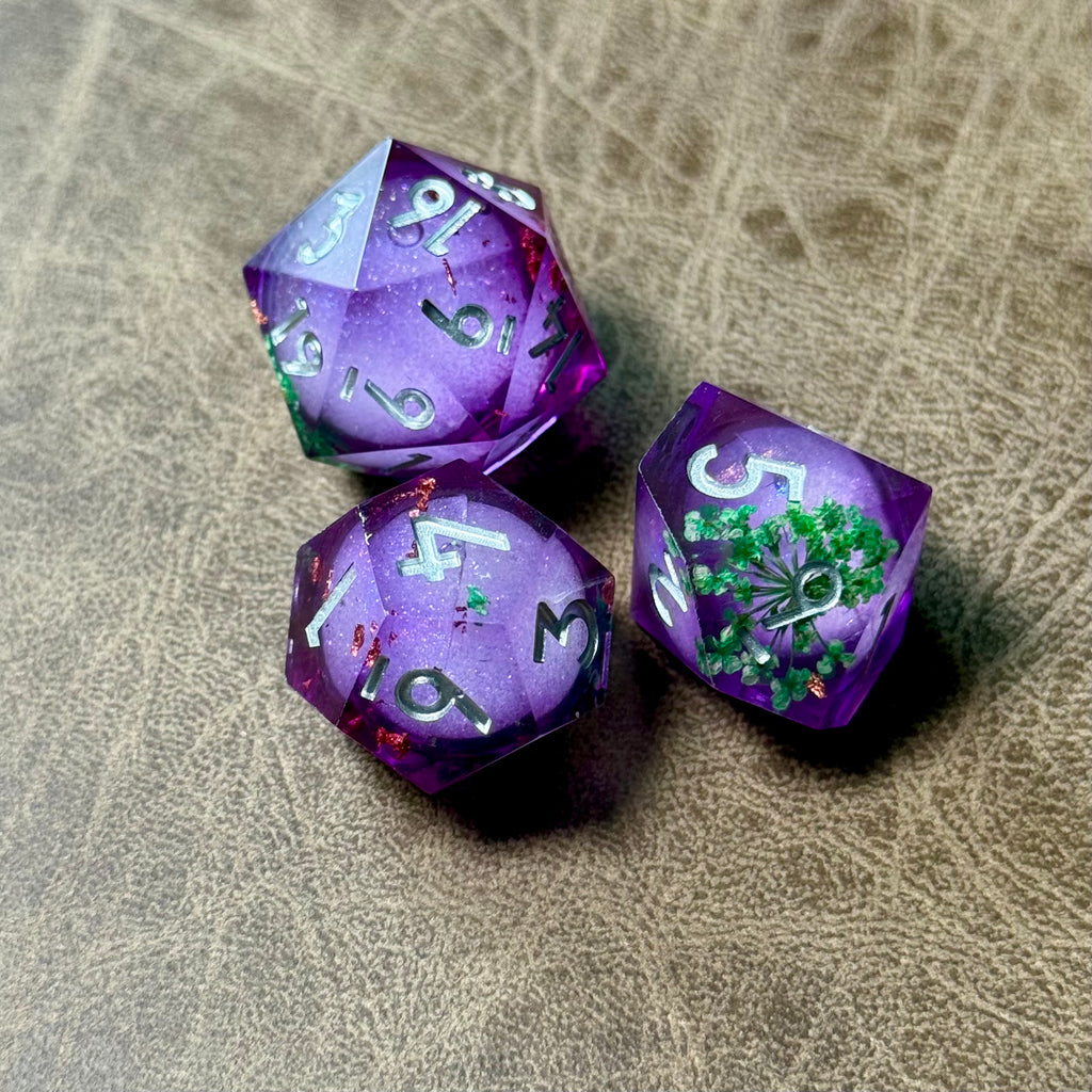 IceForge Dice Canada - Amethyst Wildbloom – Liquid Core Dice Set
