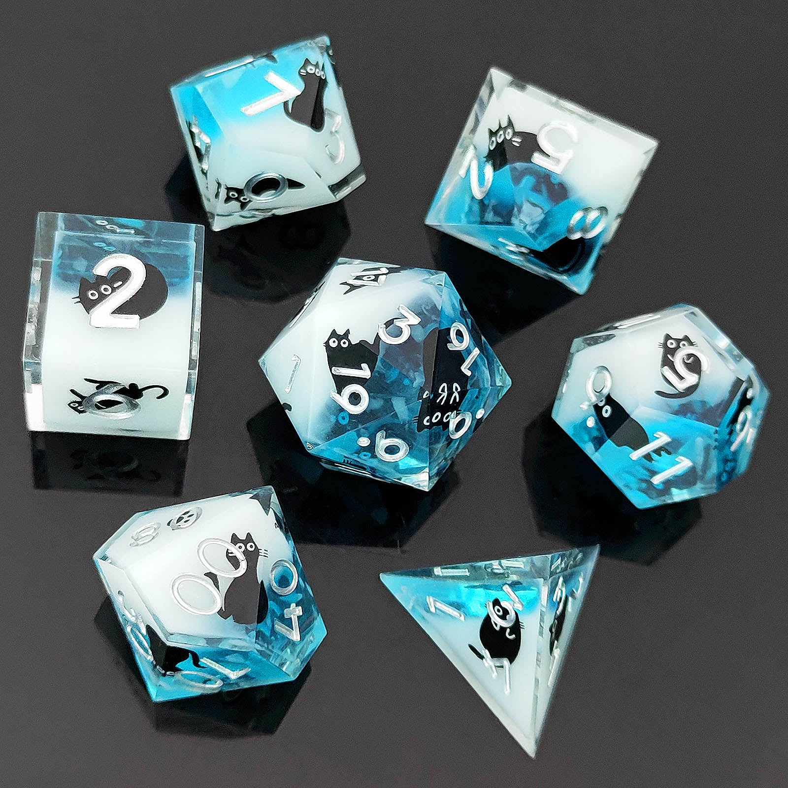 IceForge Dice Canada - Familiar Whiskers – Glacier Milk Dice Set