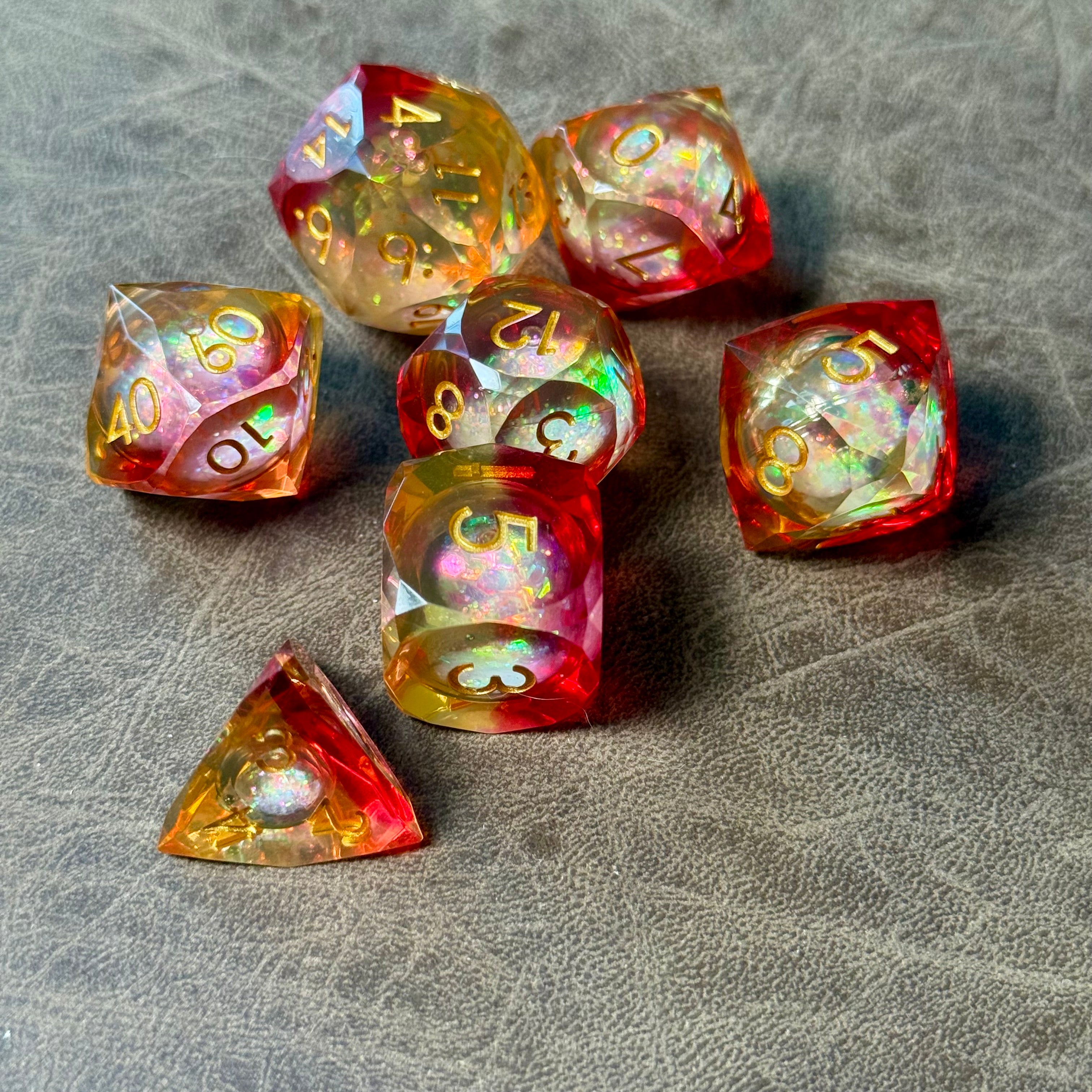 Gilded Sunset – Diamond-Edge Liquid Core Dice Set