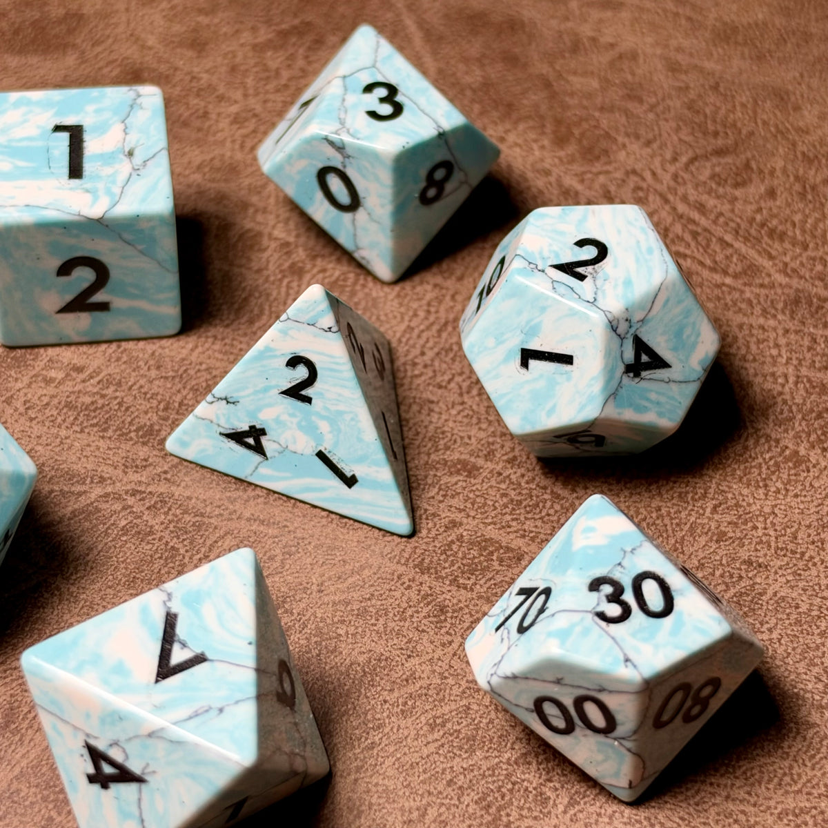 Turquoise Faultline – Gemstone Dice Set