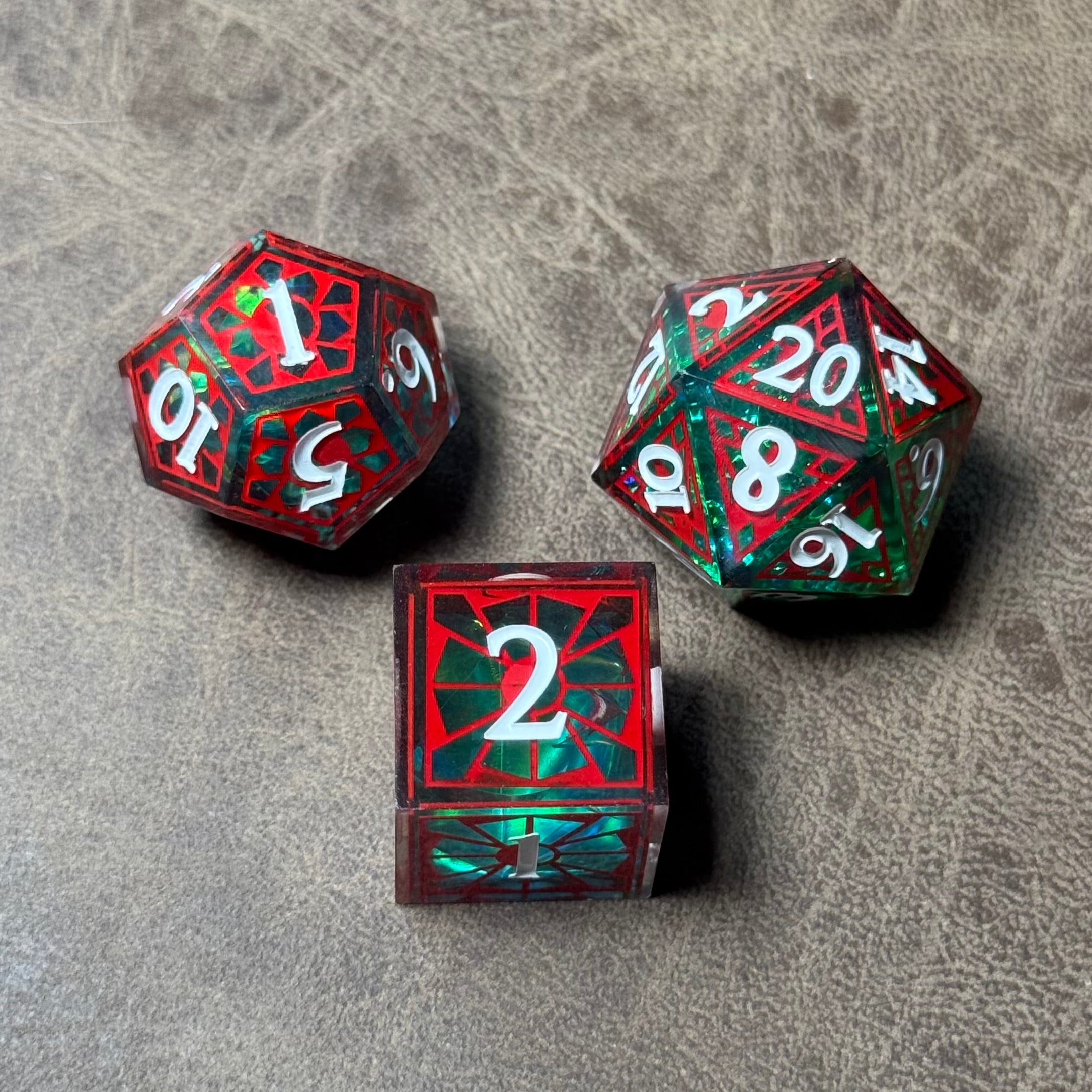 Dragonfire Cathedral – Sharp Edge Resin Dice Set