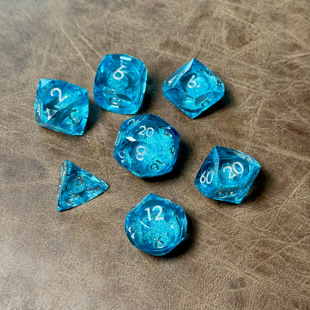Glacier Tide – Diamond-Edge Liquid Core Dice Set