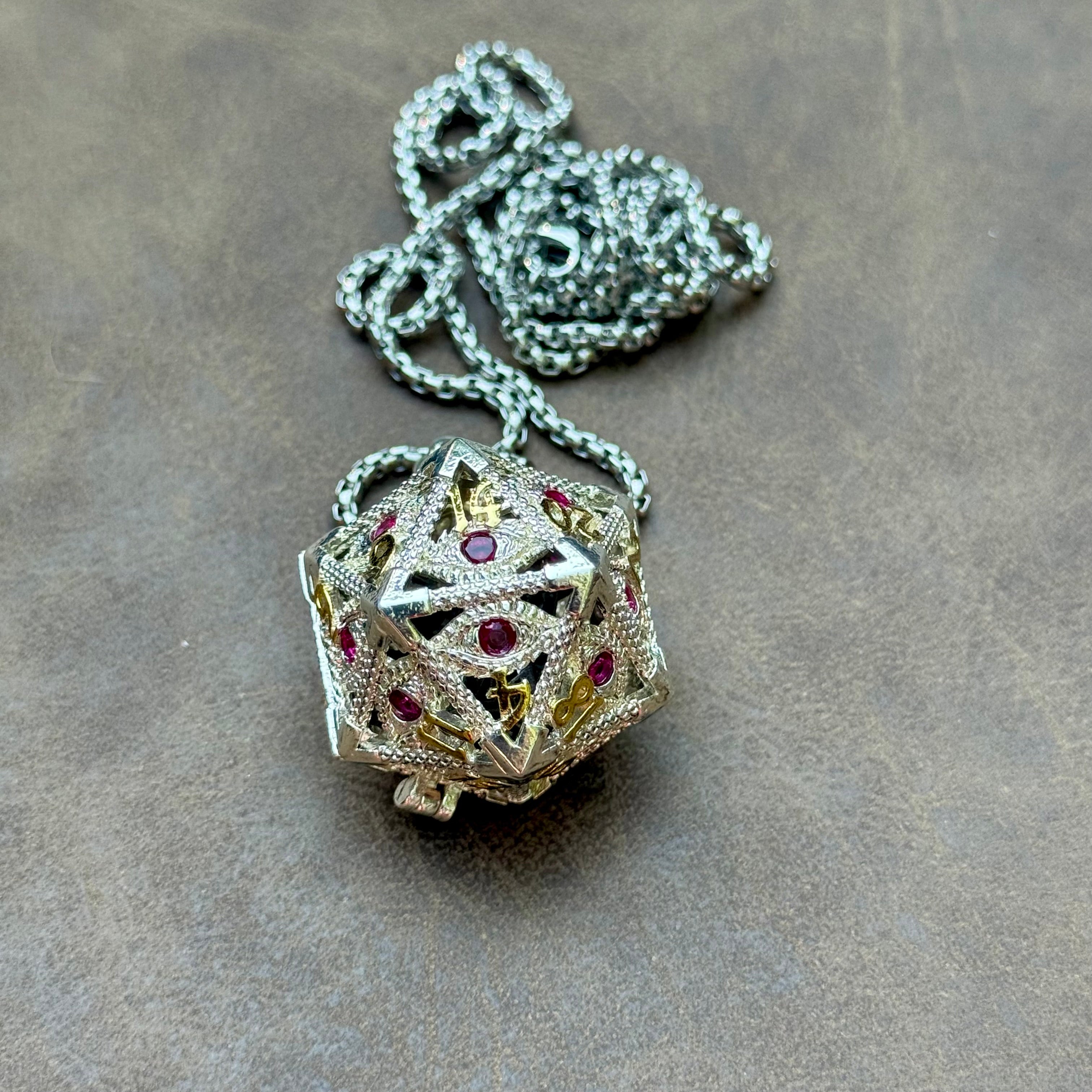 Dragon’s Eye Seven-Die Necklace Set