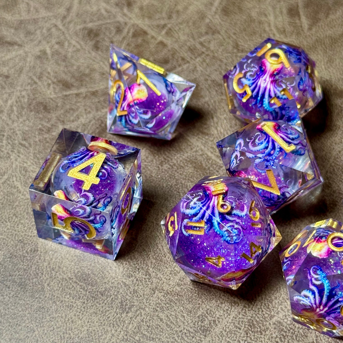 Siren’s Bloom – Set de dés à cœur liquide