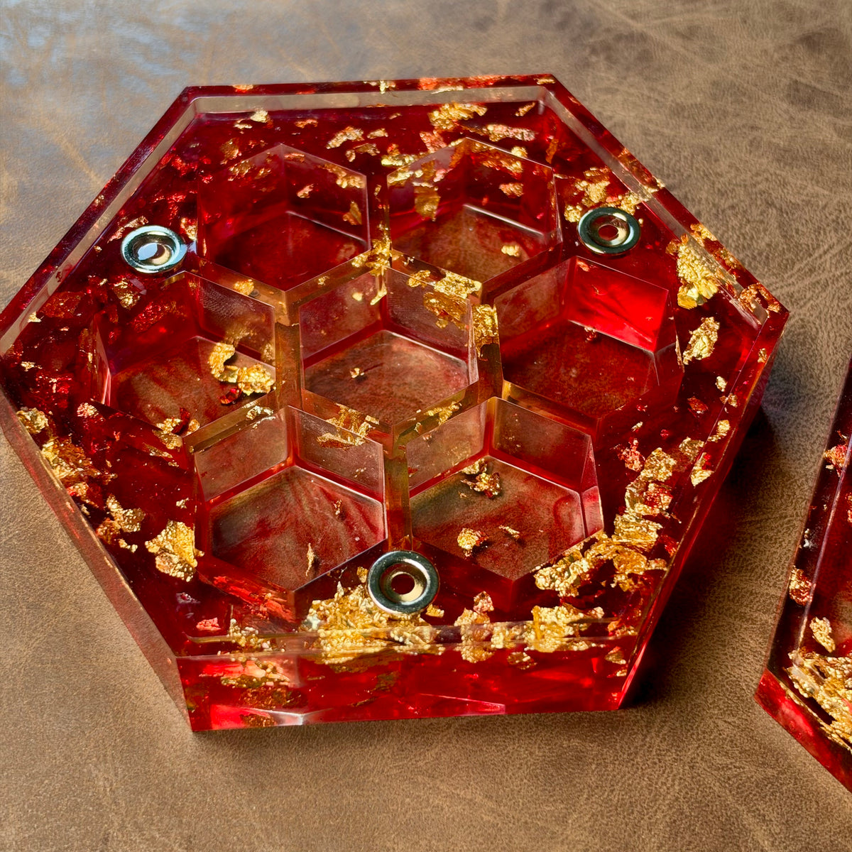Gearvault – Red Gear Hex Dice Box