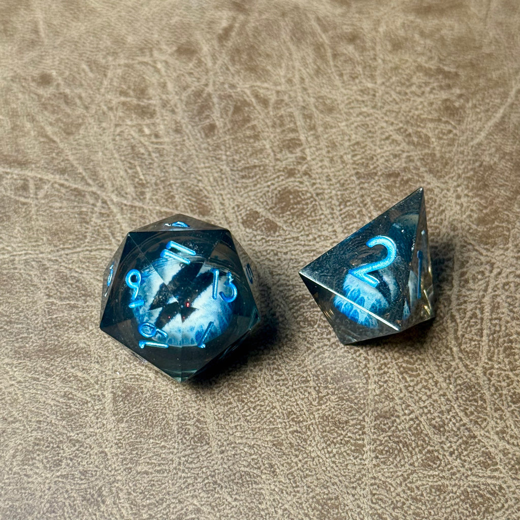 Ensemble de dés à noyau liquide Frostbound Dragon's Gaze