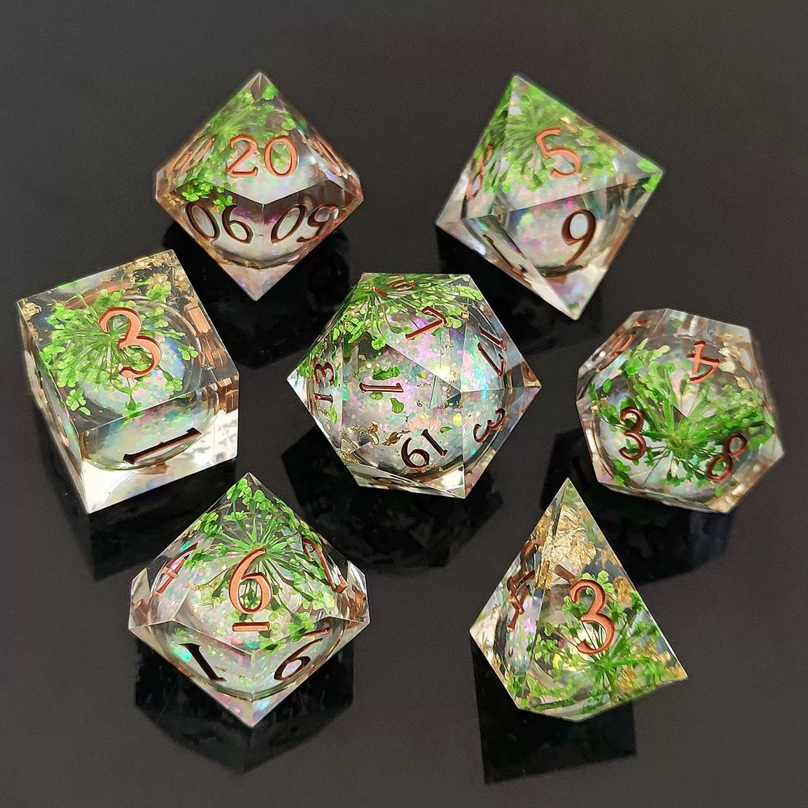 IceForge Dice Canada - Cloverheart – Liquid Core Dice Set