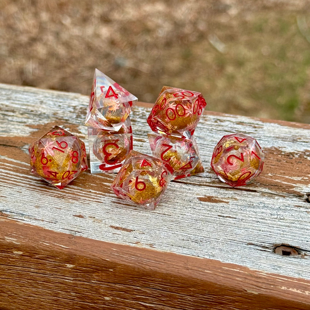 Maple Crown – Autumnfire - Liquid Core Dice Set