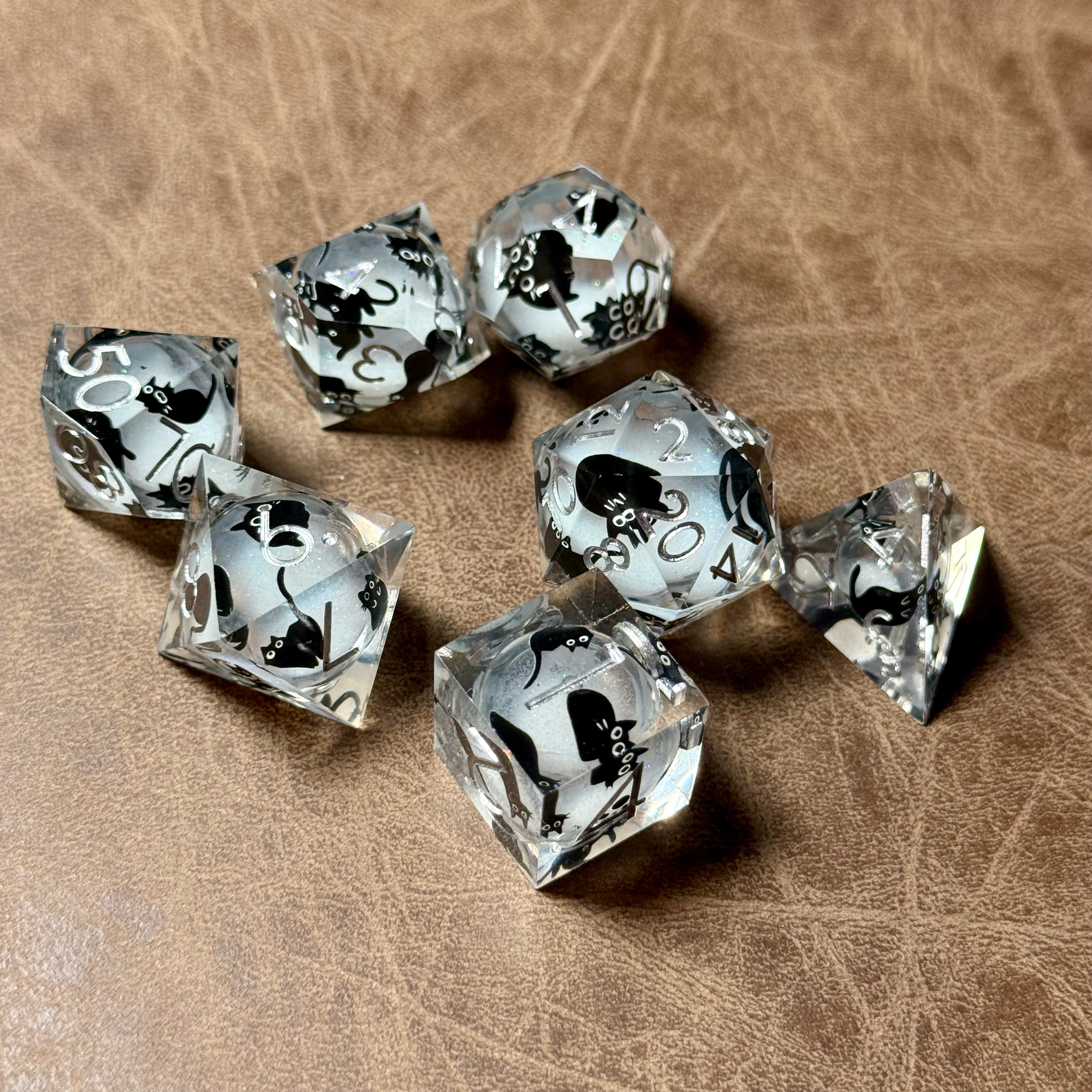 Familiar Whiskers – Liquid Core Dice Set