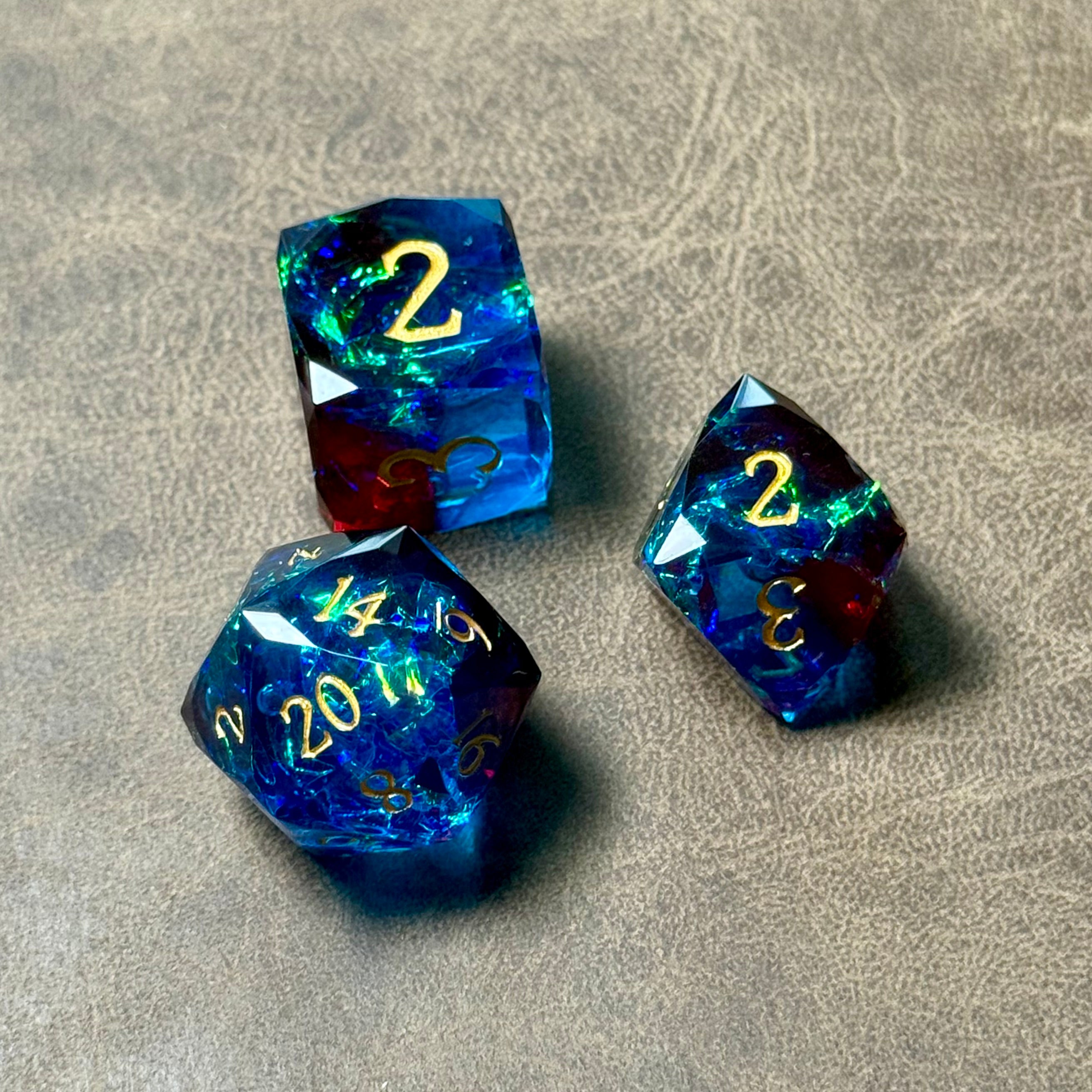 Celestial Flame – Diamond-Edge Resin Dice Set