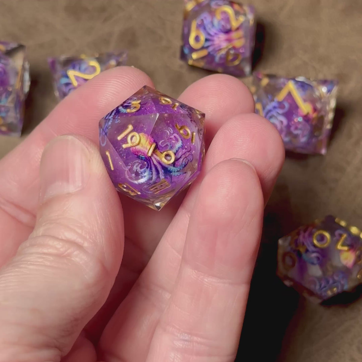 Siren’s Bloom – Set de dés à cœur liquide