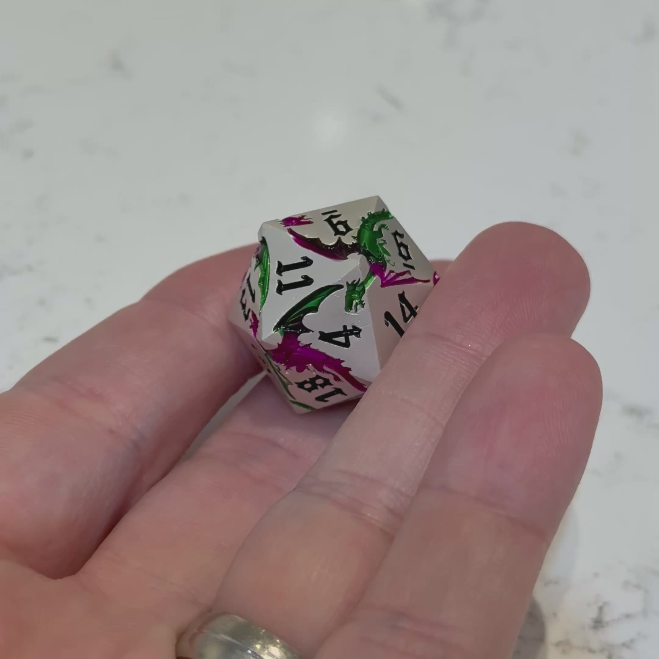 Héraldique Nightbloom – Jeu de dés en métal