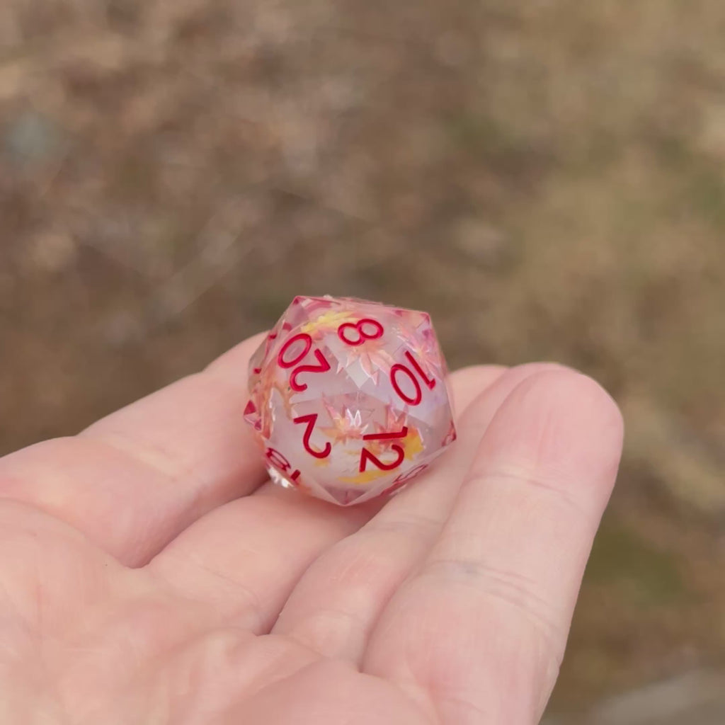 Maple Crown – Frostsilver - Liquid Core Dice Set