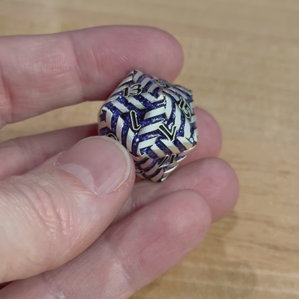 Abyssal Nightbraid – Violet Maelstrom Metal Dice Set