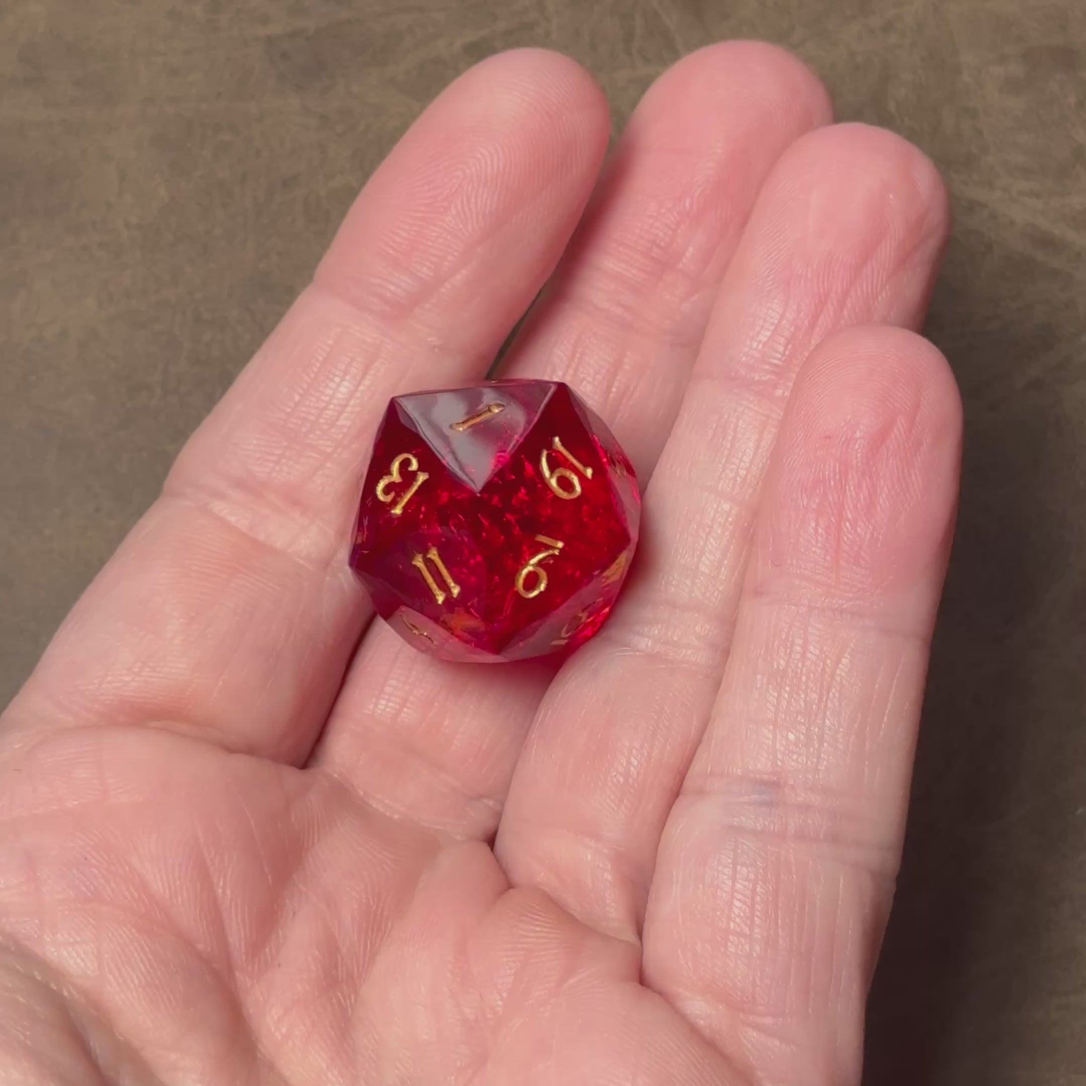 Crimsonheart – Diamond-Edge Resin Dice Set