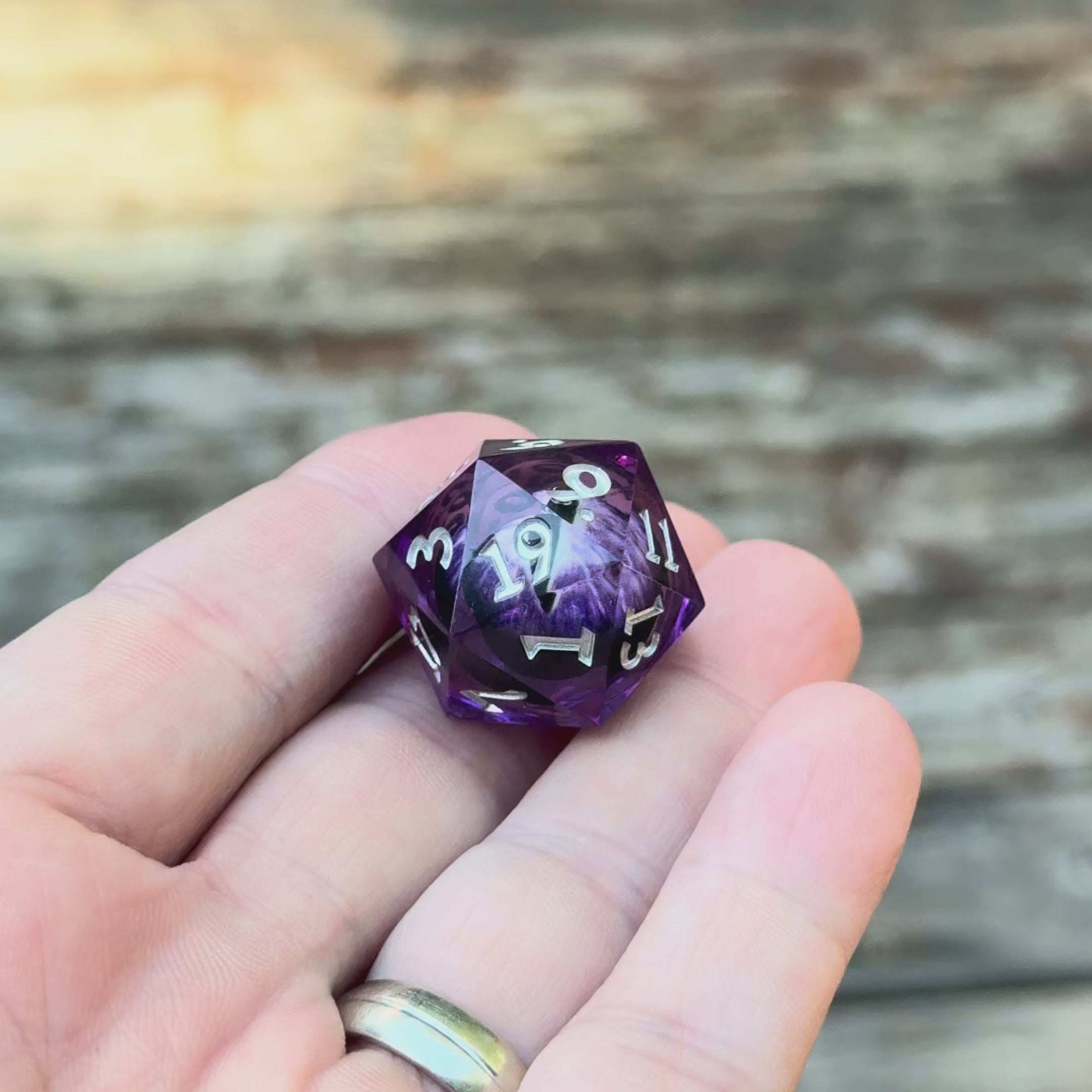 Voidmaw Sentinel – Liquid Core Dice Set