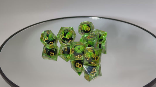 Emerald Dragon’s Gaze Liquid Core Dice Set