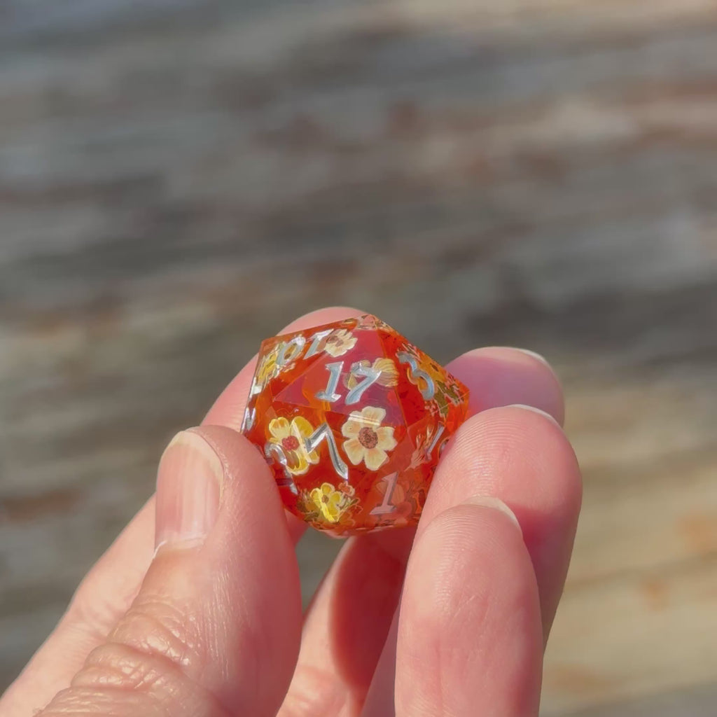 Sunpetal Bloom – Dice Set