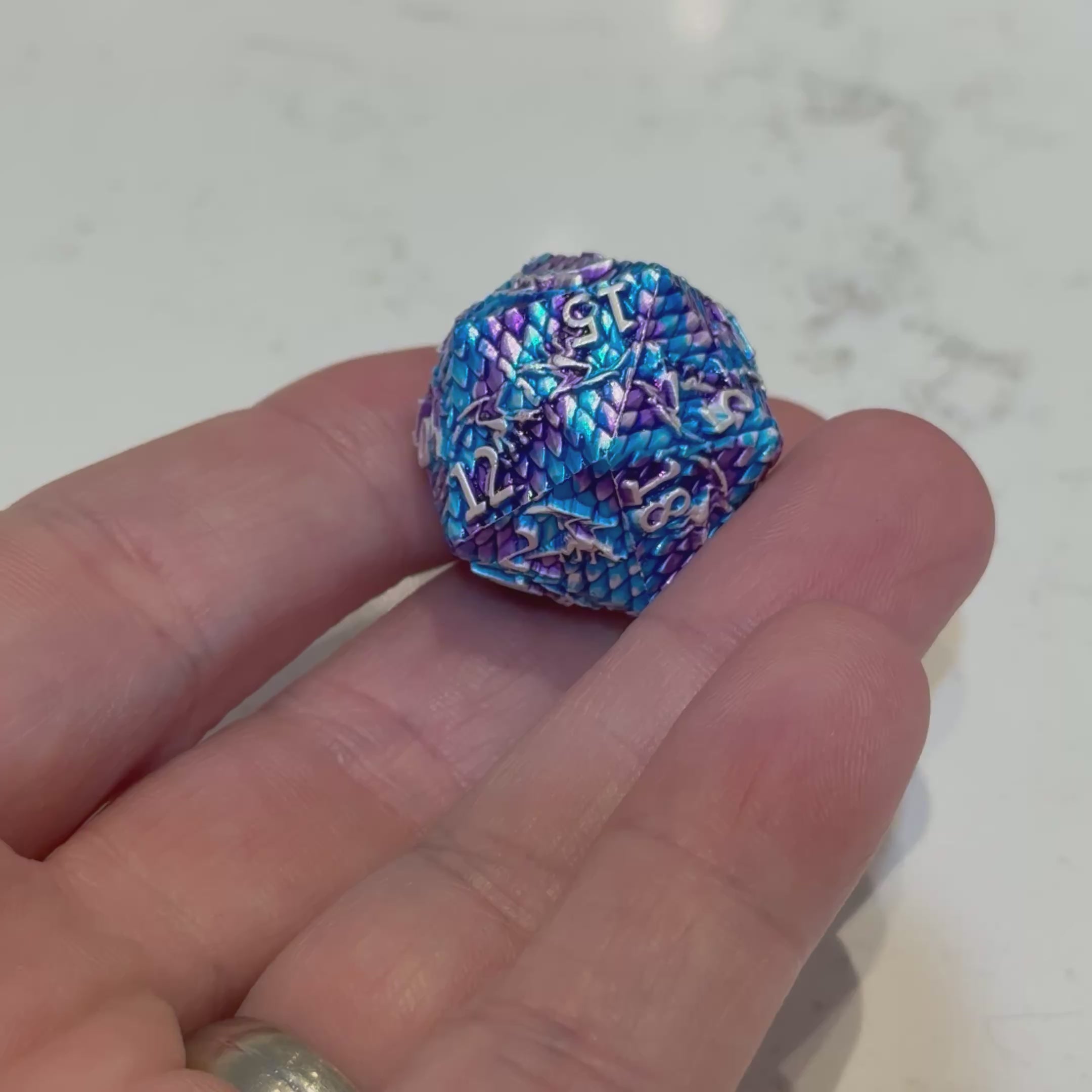 Ensemble de dés en métal Frostwarden Crystal-Scale