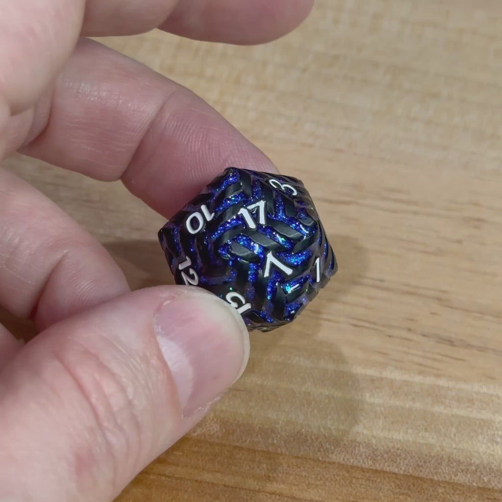 Abyssal Nightbraid – Umbral Core Metal Dice Set