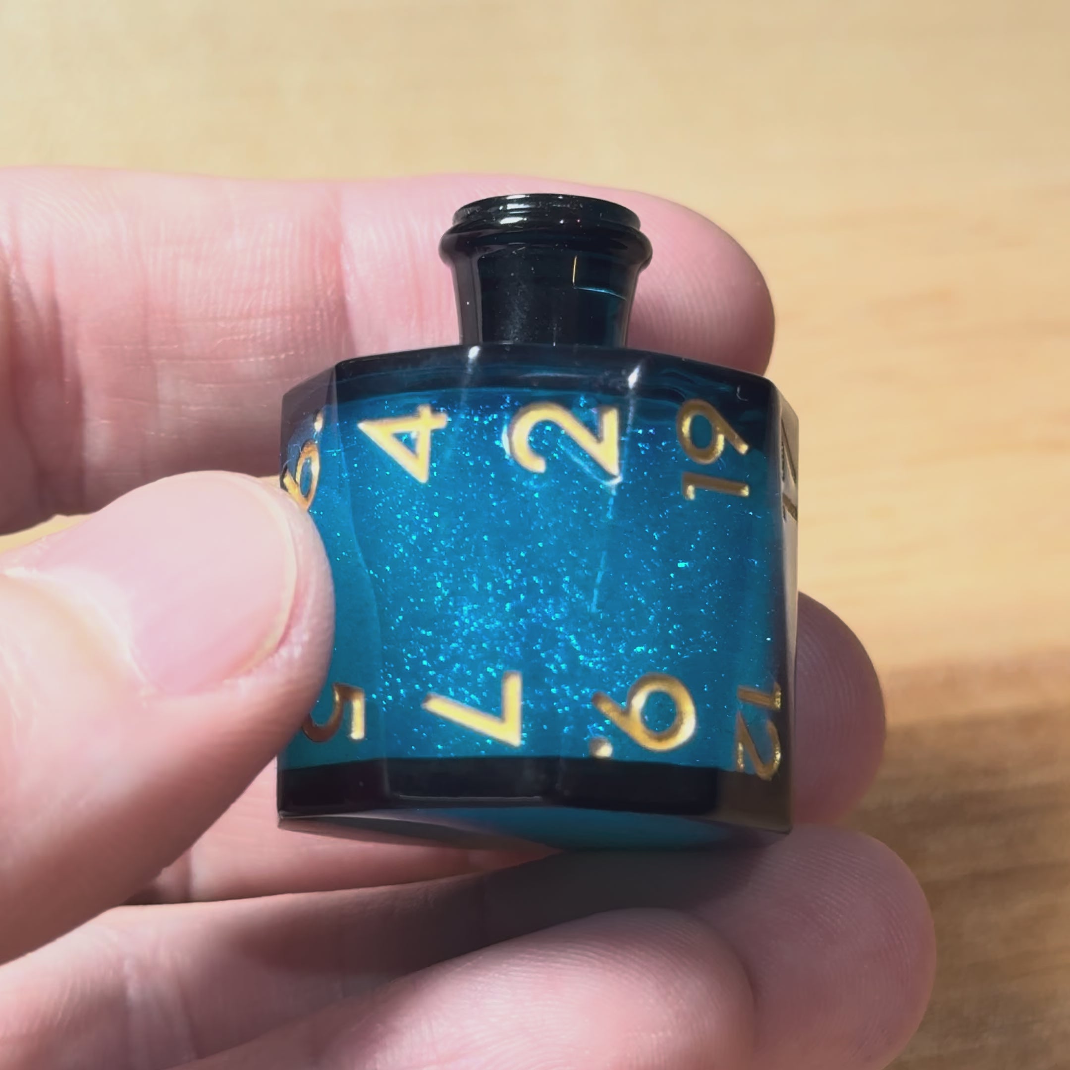 Potion of Abyssglass – Liquid Core Dice Set