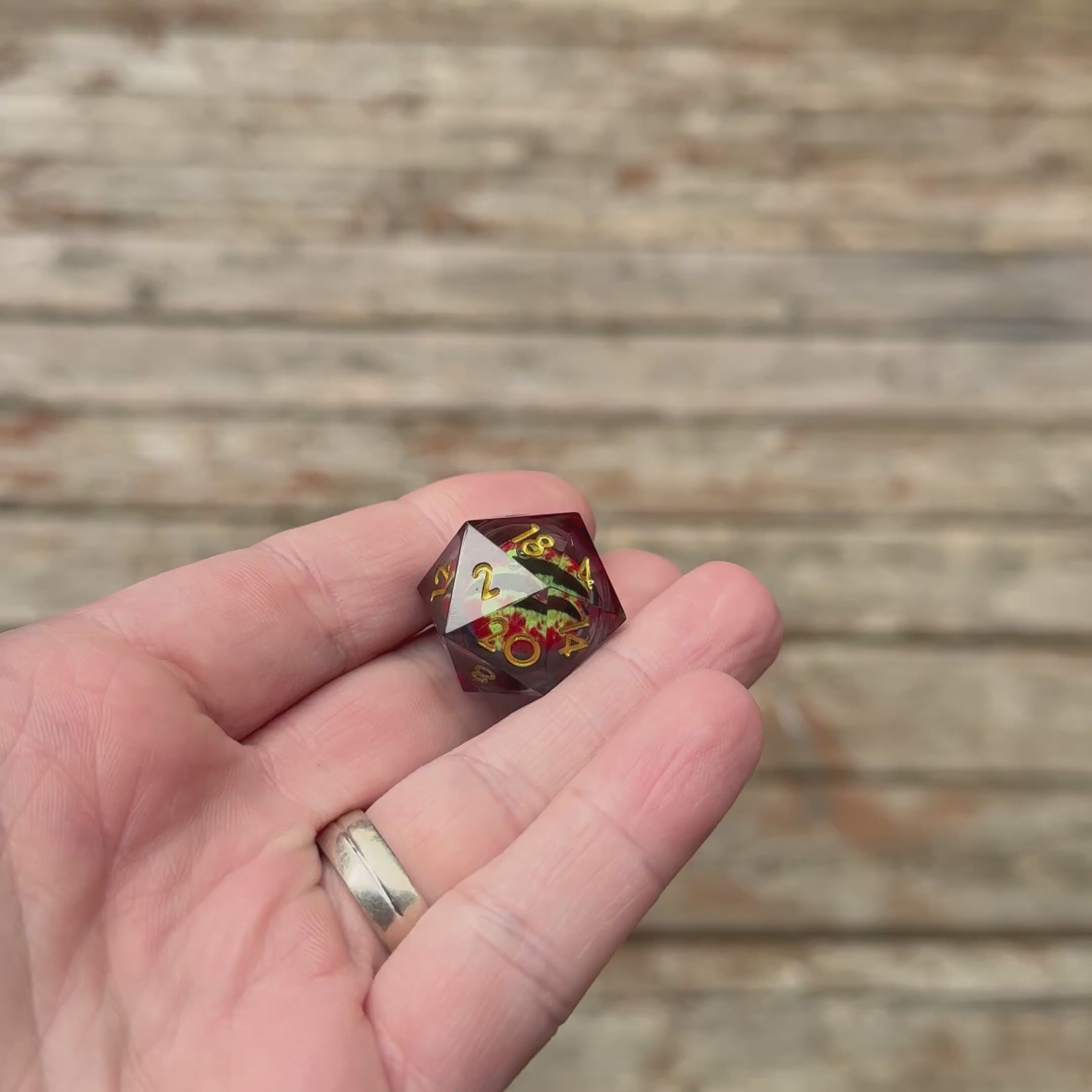 Emberstorm Dragon’s Gaze – Liquid Core Dice Set