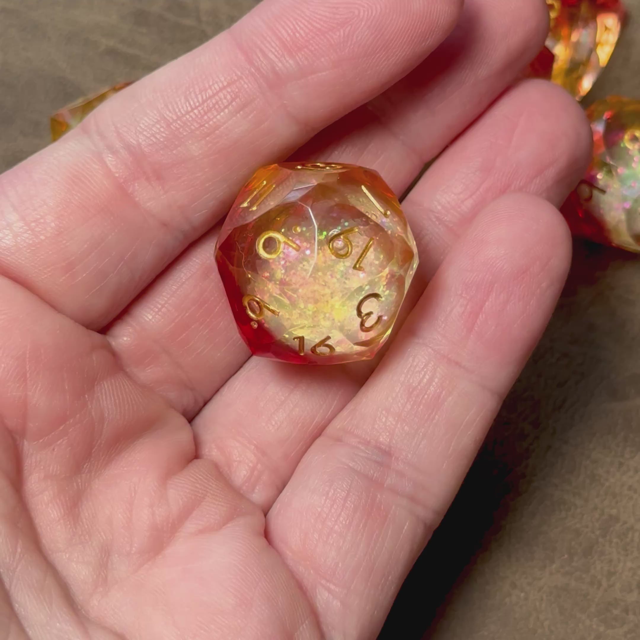 Gilded Sunset – Diamond-Edge Liquid Core Dice Set