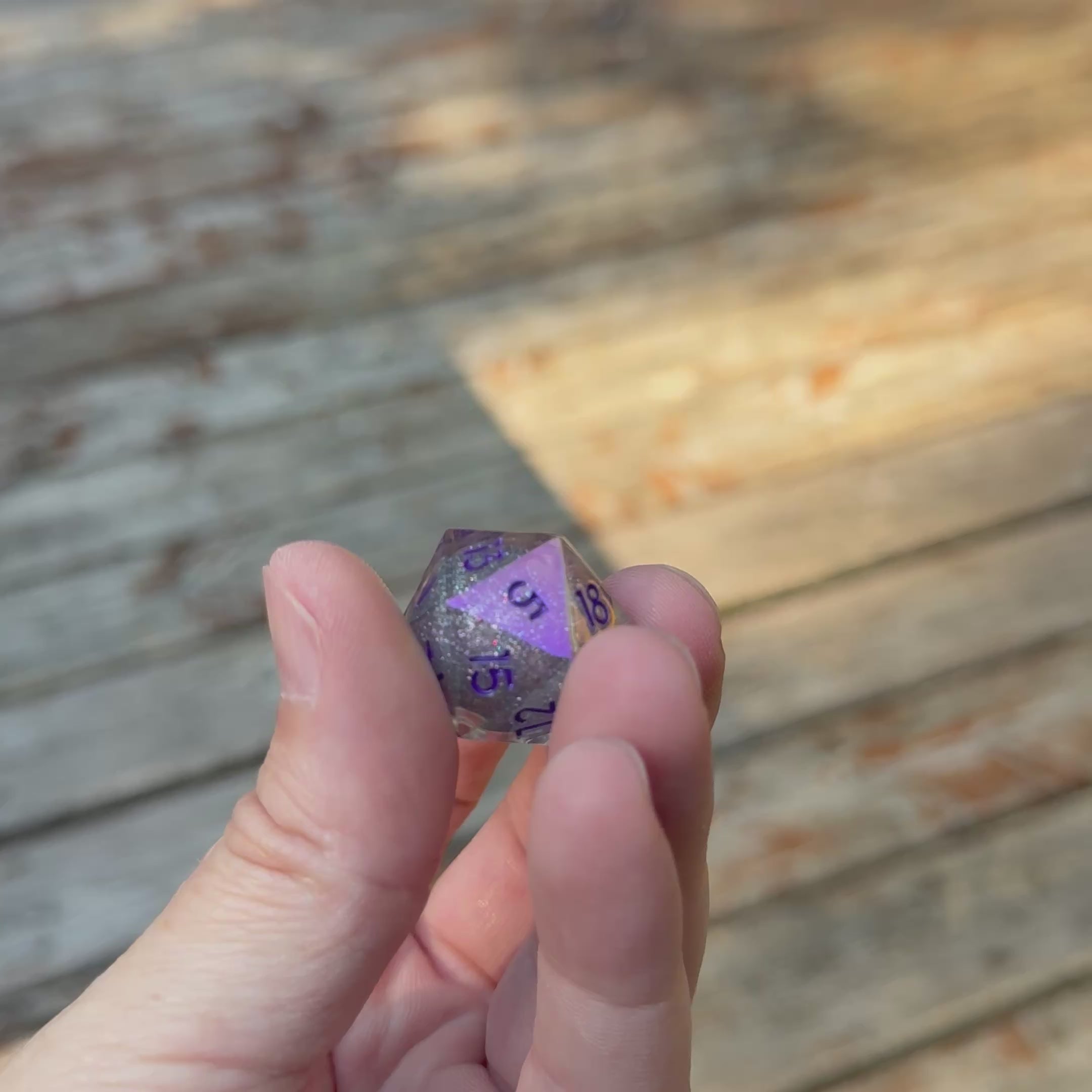 Prismcore Radiance – Ensemble de dés à noyau liquide
