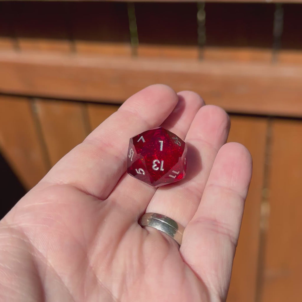 Crimson Heart – Diamond-Edge Liquid Core Dice Set