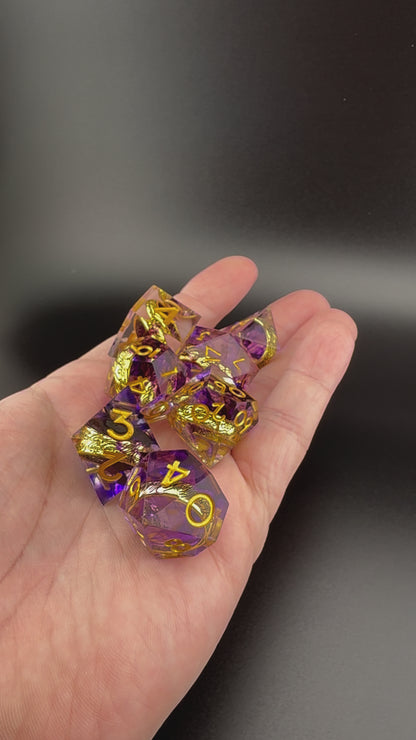 Ring of Shadows – Floating Ring Dice Set