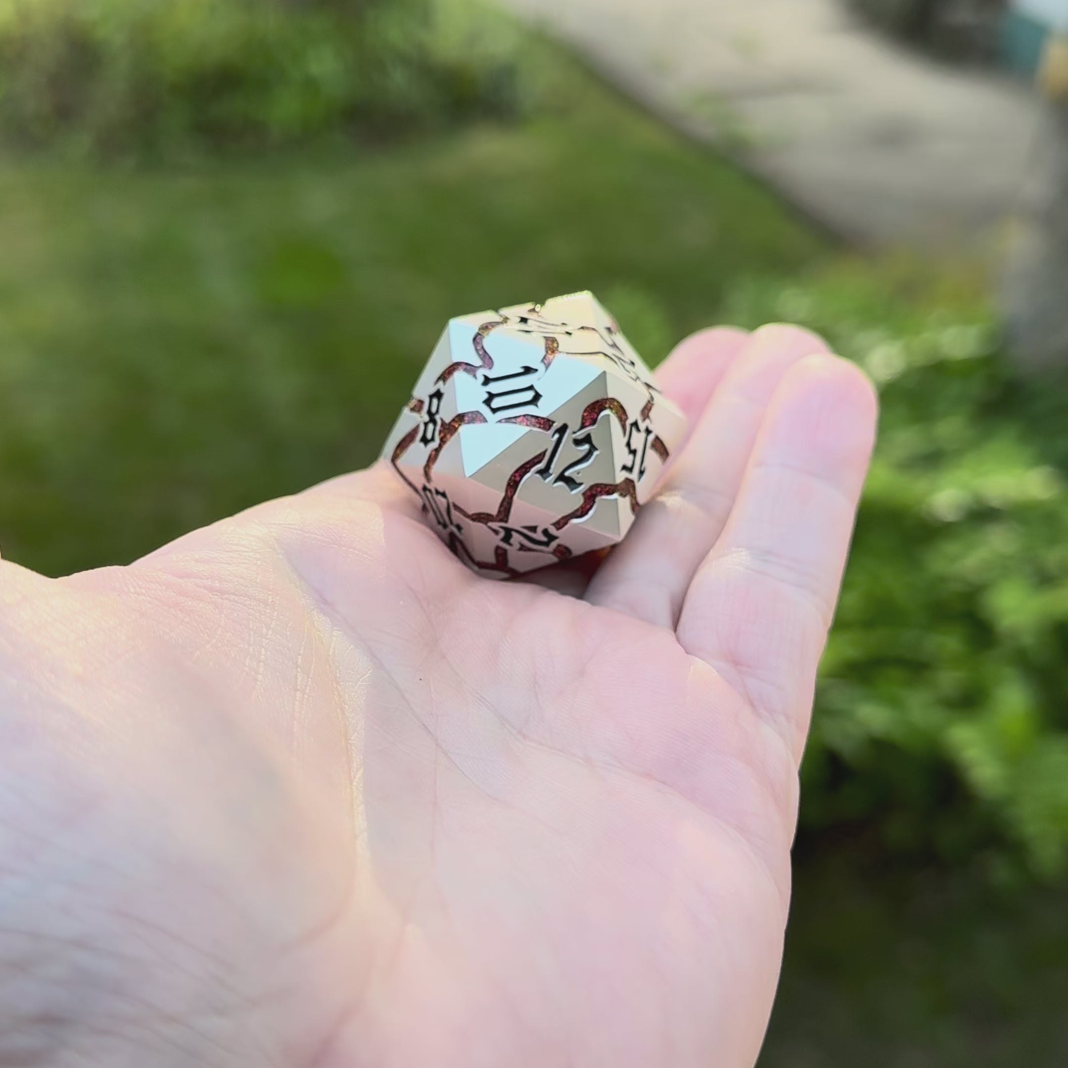 Infernal Rift – Jumbo Metal D20 (33mm)