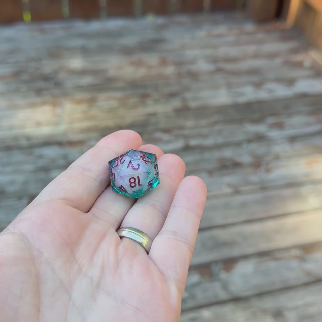 Siren’s Pearl – Liquid Core Dice Set