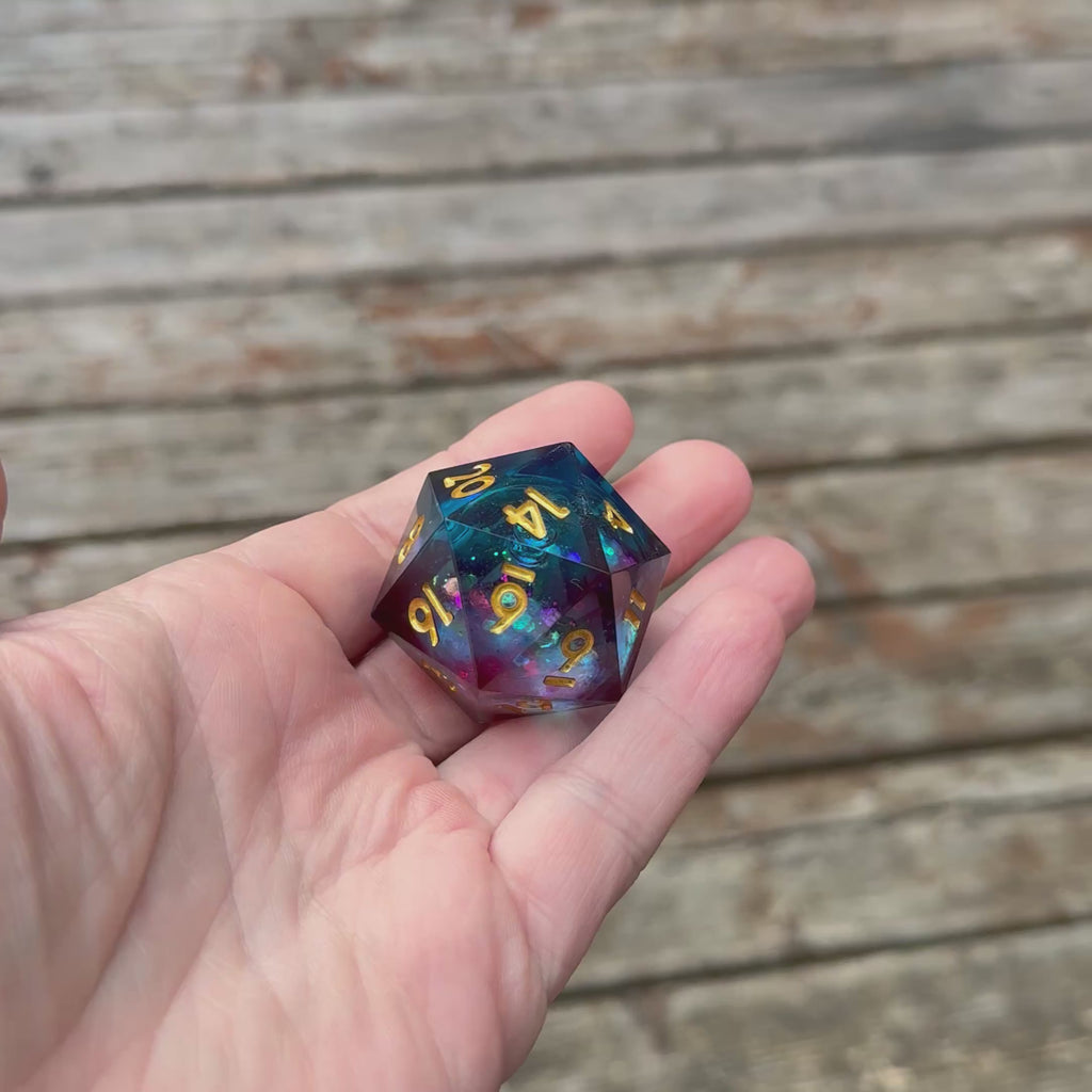 Celestial Flame Jumbo D20 (33mm)